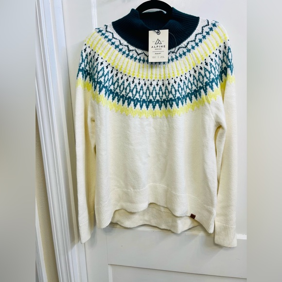 Alpine Design Sweaters - ALPINE DESIGN SWEATER NWT